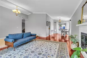 23041 La Granja, Valencia, CA 91354 - Photo 3