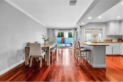 23041 La Granja, Valencia, CA 91354 - Photo 15
