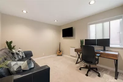 1765 E Broadway #305, Long Beach, CA 90802 - Photo 23
