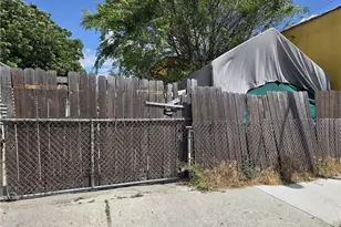 9920 Graham, Los Angeles, CA 90002 - Photo 3