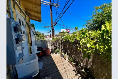 5354 De Roja, Woodland Hills, CA 91364 - Photo 21