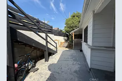 1566 Rollins, Los Angeles, CA 90063 - Photo 19