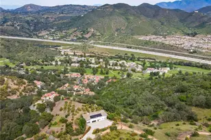 2160 Puerto Del Mundo, Fallbrook, CA 92028 - Photo 5