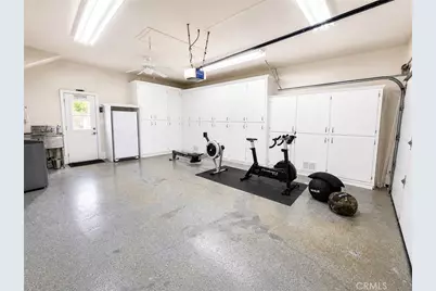 17331 Chapparal, Huntington Beach, CA 92649 - Photo 43