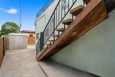 1722 N Wilmington, Wilmington, CA 90744 - Photo 9