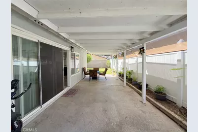 10262 Mandalay Court, Riverside, CA 92503 - Photo 23