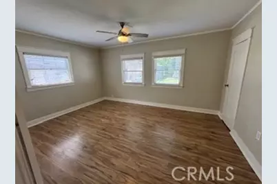 323 W 82nd Street, Los Angeles, CA 90003 - Photo 19