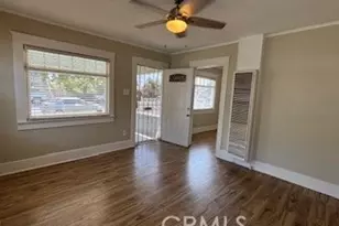 323 W 82nd St, Los Angeles, CA 90003 - Photo 17