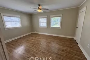 323 W 82nd St, Los Angeles, CA 90003 - Photo 27