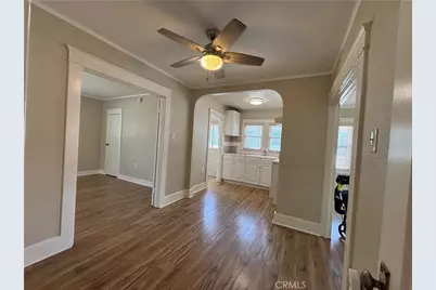 323 W 82nd Street, Los Angeles, CA 90003 - Photo 13