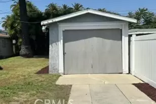 323 W 82nd St, Los Angeles, CA 90003 - Photo 29