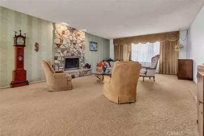 9620 Walnut Street, Bellflower, CA 90706 - Photo 5