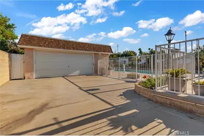 9620 Walnut Street, Bellflower, CA 90706 - Photo 41