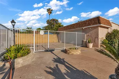 9620 Walnut Street, Bellflower, CA 90706 - Photo 39