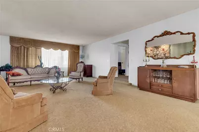 9620 Walnut Street, Bellflower, CA 90706 - Photo 11