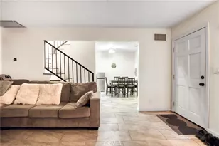 7300 Lennox, Van Nuys, CA 91405 - Photo 9