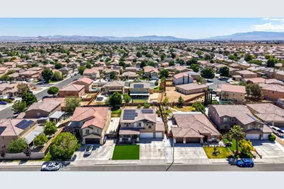 14751 Shetland Court, Victorville, CA 92394 - Photo 9