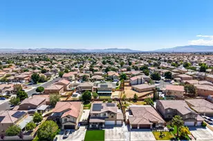 14751 Shetland Ct, Victorville, CA 92394 - Photo 9