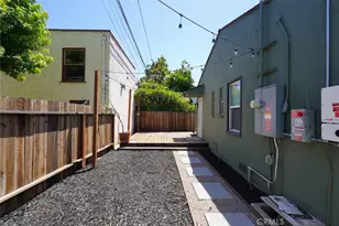 2170 Golden Ave, Long Beach, CA 90806 - Photo 15