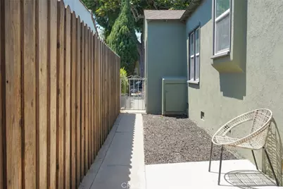 2170 Golden Avenue, Long Beach, CA 90806 - Photo 17
