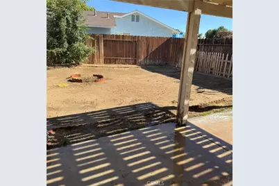 15087 Whitekirk, Victorville, CA 92394 - Photo 13