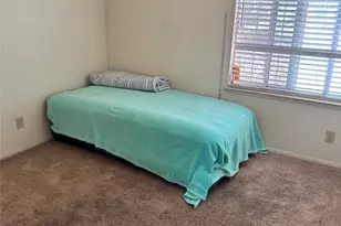 15087 Whitekirk, Victorville, CA 92394 - Photo 7