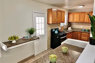 4451 E Goldfield Ave, Long Beach, CA 90807 - Photo 3