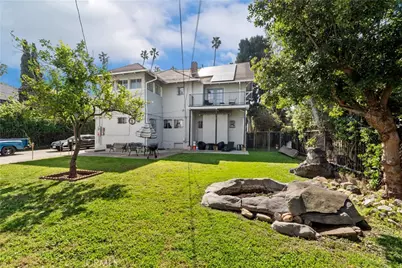 2167 W 20th, Los Angeles, CA 90018 - Photo 49