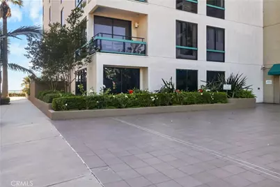 1310 E Ocean Boulevard #101, Long Beach, CA 90802 - Photo 3