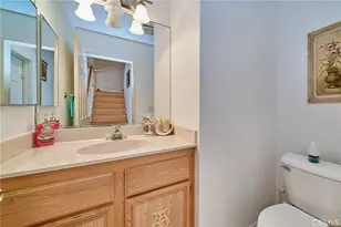 9008 Primavera Lane, Cypress, CA 90630 - Photo 17