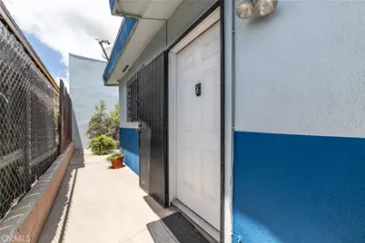 13175 Blvd. Paramount, South Gate, CA 90280 - Photo 5