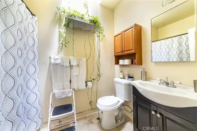 13175 Blvd. Paramount, South Gate, CA 90280 - Photo 27