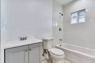 402 E 93rd St, Los Angeles, CA 90003 - Photo 13