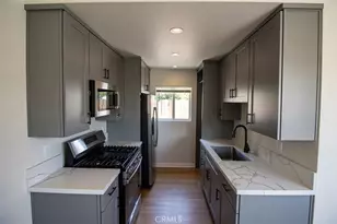 1056 Hoffman, Long Beach, CA 90813 - Photo 21