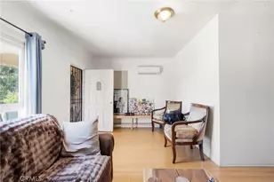8701 Menlo, Los Angeles, CA 90044 - Photo 15