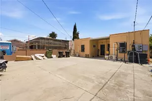 8701 Menlo, Los Angeles, CA 90044 - Photo 13