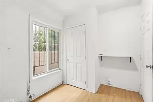 8701 Menlo, Los Angeles, CA 90044 - Photo 25