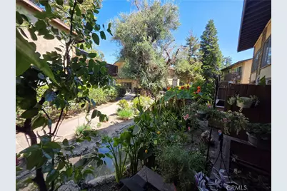 3050 S Bristol Street #8-D, Santa Ana, CA 92704 - Photo 13