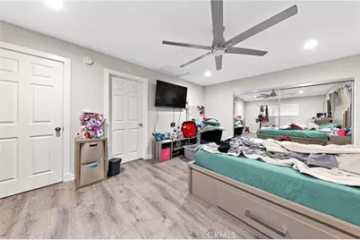 13441 Fenton, Sylmar, CA 91342 - Photo 27