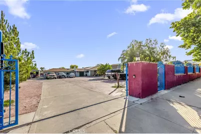 13441 Fenton, Sylmar, CA 91342 - Photo 1
