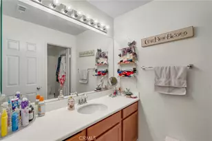 1082 Venice, Upland, CA 91786 - Photo 33