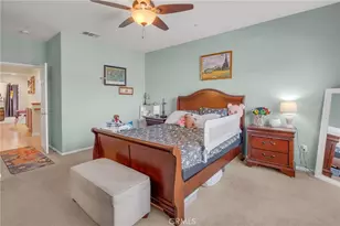 1082 Venice, Upland, CA 91786 - Photo 19