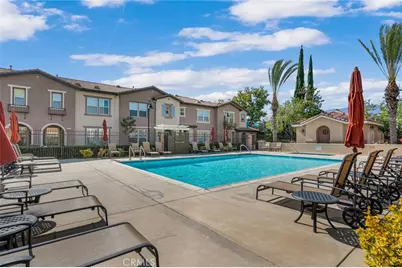 1082 Venice, Upland, CA 91786 - Photo 47