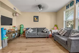 1082 Venice, Upland, CA 91786 - Photo 5
