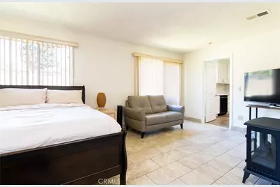 19506 Corby Avenue, Cerritos, CA 90703 - Photo 13