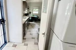 3722 Somerset, Los Angeles, CA 90016 - Photo 23