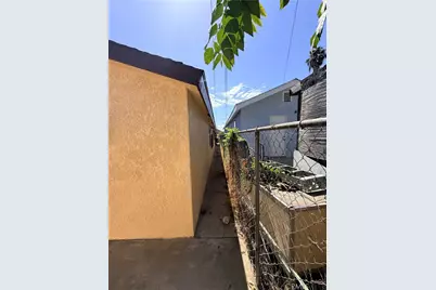 15120 Bellota Ave, Paramount, CA 90723 - Photo 15