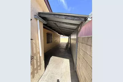 15120 Bellota Ave, Paramount, CA 90723 - Photo 17