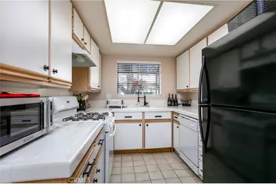 44514 15th #E7, Lancaster, CA 93535 - Photo 7
