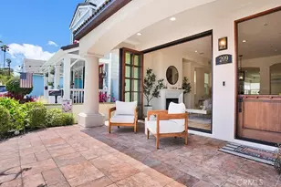 209 6th, Seal Beach, CA 90740 - Photo 3